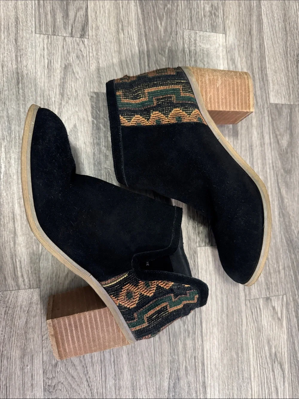 Rag & Co. Carla suede leather ankle booties women’s sz 10